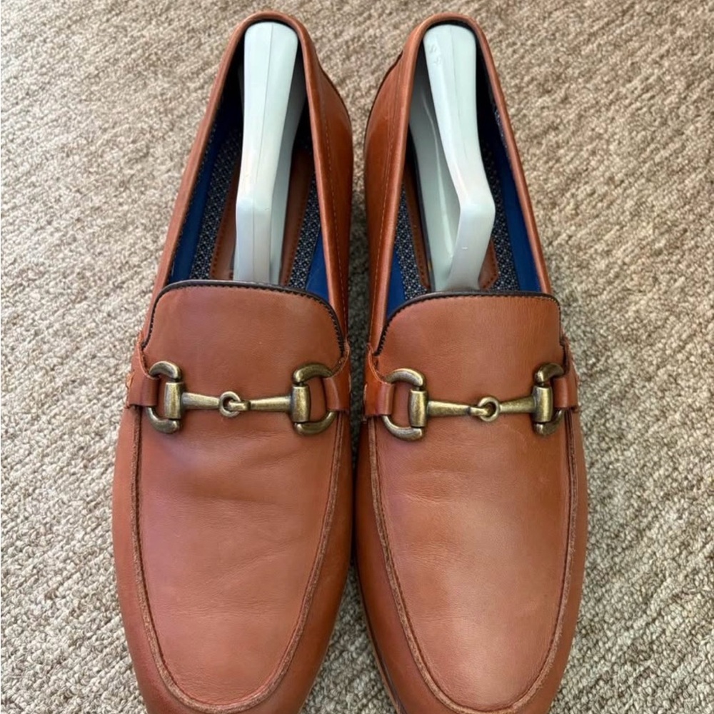 Vince camuto Horsebit loafer mens 9.5M EUC